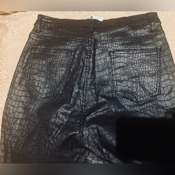 NWT Pretty Little Thing Pants 14 Jr Stretch Faux Leather Vegan Reptile Boot Cut - Picture 2 of 6